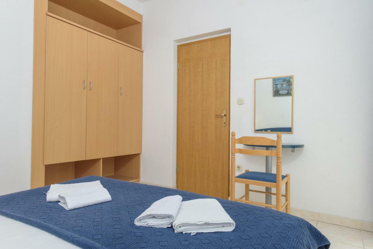 Apartmani Ivana Kaštela Zewnętrze zdjęcie